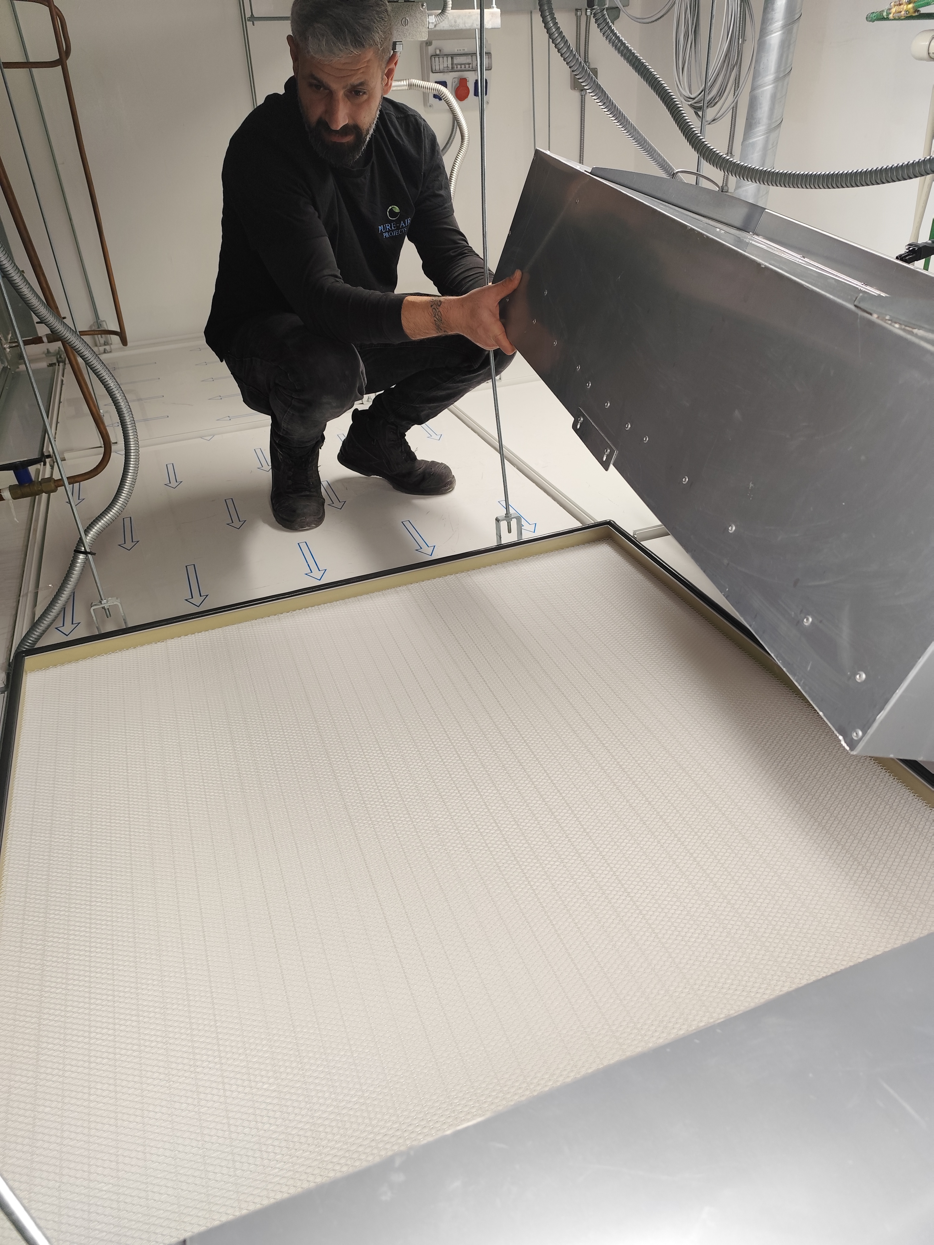 אינטגרציה FFU ומערכת סינון